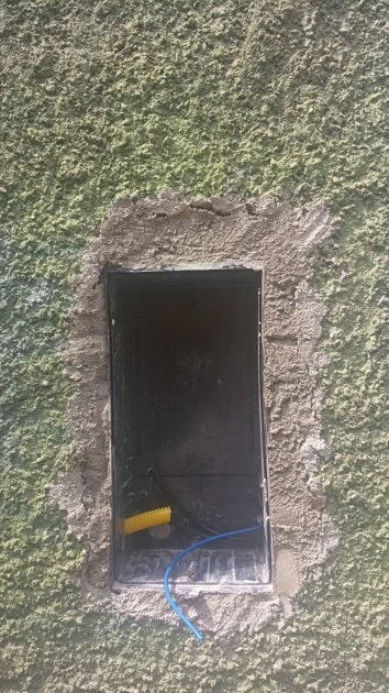 Passagem de Cabos Elétricos para Novos Pontos de Energia